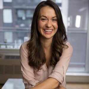  Stefanie O'Connell is a millennial finance expert and published author of "The Broke and Beautiful Life". Stefanie shares her advice for twenty somethings on finances and life. Before becoming a financial expert, Stefanie was an actress, and during the height of the recession circa 2009, Stefanie had a wake up call and decided her life had a new mission: #BreakingBroke. Since then she has been seen on countless publications and uses her experience and wisdom to inspire and educate others. - The Confused Millennial, Inspiring Millennials Series