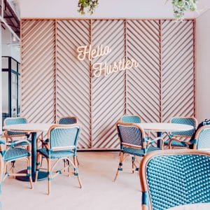 8 Things I Wish I Knew Before Entering The Workforce After College, career advice for women, career tips for new graduates, planning a career change for introverts, #careeradvice, #careertips, #workforce, #college, #postgrad, #careerchange