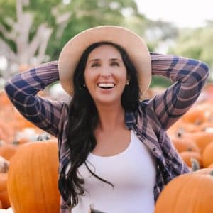 8 THINGS I LOVED IN NOVEMBER, millennial blogger monthly obsessions, loving lately things for millennial women, pregnancy, new mom, mom to be, thanksgiving, christmas movies, #blogger, #lifestyleblogger, #monthlyobsessions,