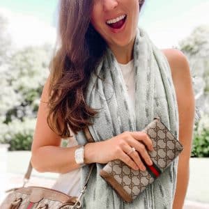 How To Become Wealthy In Your 20s or 30s, money habits to be rich in your twenties or thirties, how to look wealthy or rich, lifestyle habits of wealthy women and people, how to shift your mind to be wealthier, #personalfinance, #moneystuff, #finances, #wealthy, #rich, #financialfreedom