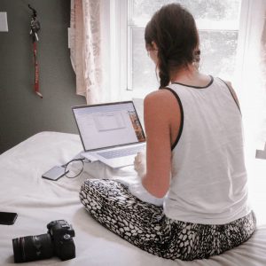 How To Use The Time After Graduation Before You Start Working [+ How To Explain The Employment Gap], list of things to do after graduating college, what to do after graduating college before starting to work, advice for new college graduates, navigating the post grad blues, how to be productive after graduation, what to do while looking for a job as a new college graduate